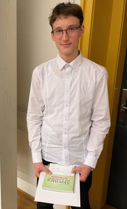 Nejc Irgolič_zlato Vodnikovo priznanje-3.jpg